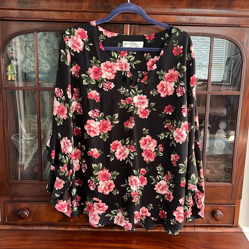Chelsea & Theadore NWOT Women’s Top 2X/TTG